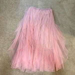 Elegant!  Tulle skirt - pink!  Can’t go wrong!